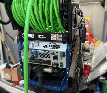 Deciding between hydro jetting and traditional methods? Learn how each approach tackles stubborn clogs and which is the best for your plumbing needs. Contact Wish Granted Plumbing for expert solutions!